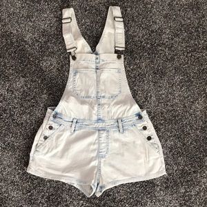 Bullhead denim short overalls
